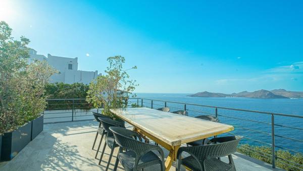 Villa Ella Sea View Yalikavak Shared Pool, Reservar  Hotéis em Muğla com piscina, Piscina
