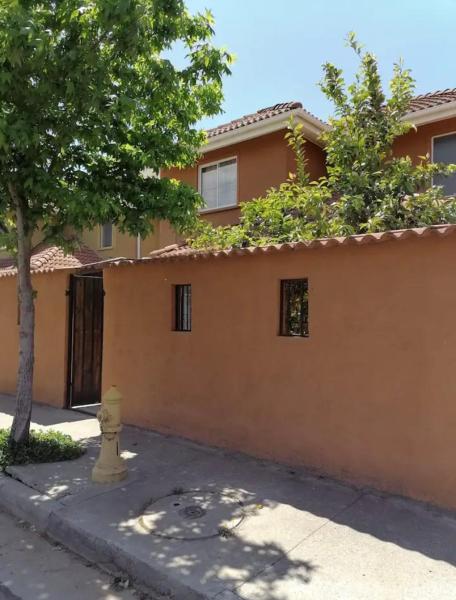 Casa Gonzalo, Reservar  Hanga Roa O'Higgins