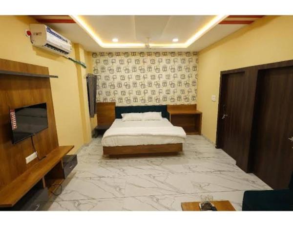 Karachi Gulshan Guest House, Reservar Casa de hóspedes Hotéis em Carachi com pequeno-almoço, Café da manhã