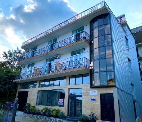 Black Sea Pearl, Reservar  Makhindzgaury 