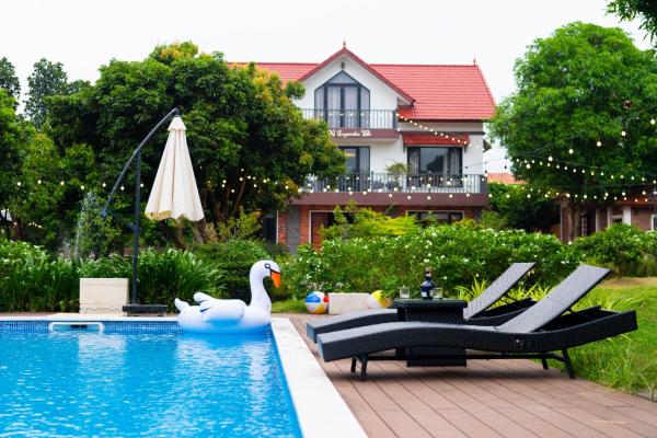 Green Meadow Villa, Reservar  Hotéis em Ha Noi Municipality com piscina, Piscina
