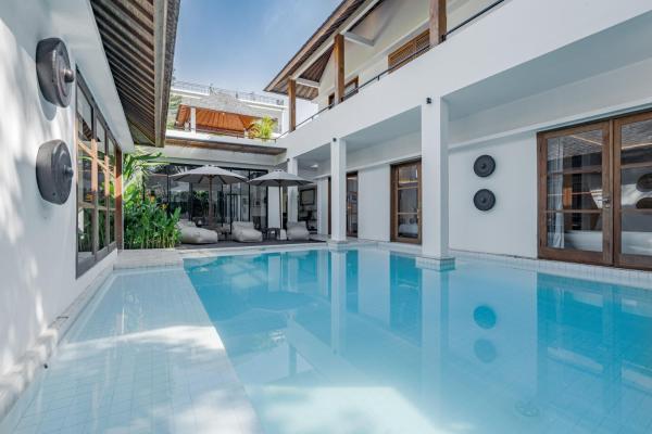 Villa Agathe by Alfred in Bali, Reservar  Hotéis em Bali com piscina, Piscina