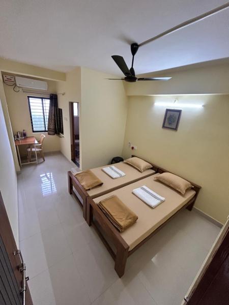 Shubham Suites & Party Hall, Reservar  Hubli 