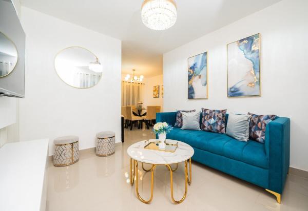 Blue Lux, Reservar  Hotéis em Santiago com Estacionamento, Estacionamento