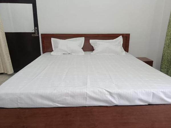 Shri Gayatri homestay, Reservar  Ayodhya 