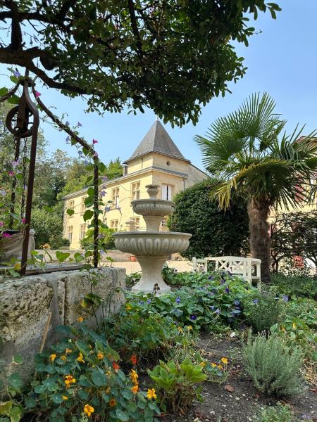Chateau La Croix De Millorit, Reservar  La Reuille Aquitânia