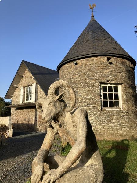 LE MONTESSER, Reservar  Villebaudon Normandy