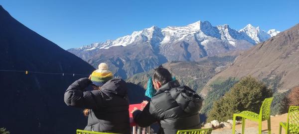 Trekker\s Lodge, Reservar  Thyāngboche 1st province