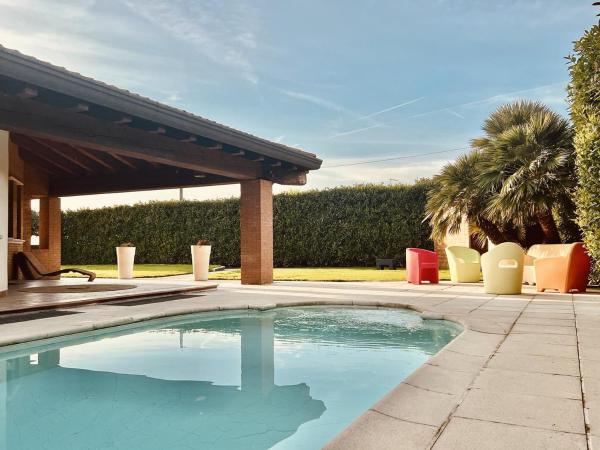 Wow House - Ampia Villa con Piscina e sala giochi, Reservar  Casoni Vêneto