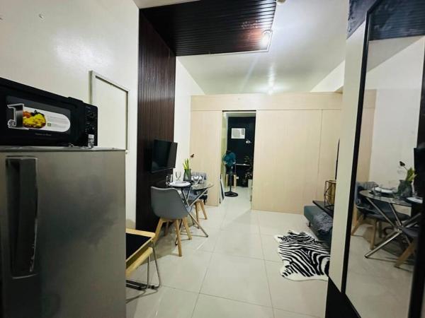 THEOS SUITE1 @TheGrassResidences, Reservar  Hotéis em Luzon com Piscina, Piscina