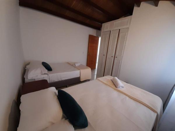 Road Living Home, Reservar  Medellín Antioquia