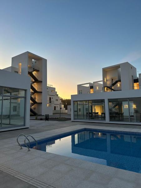 Luminoso depto en Puerto Madryn, Reservar  Hotéis em Patagonia com piscina, Piscina