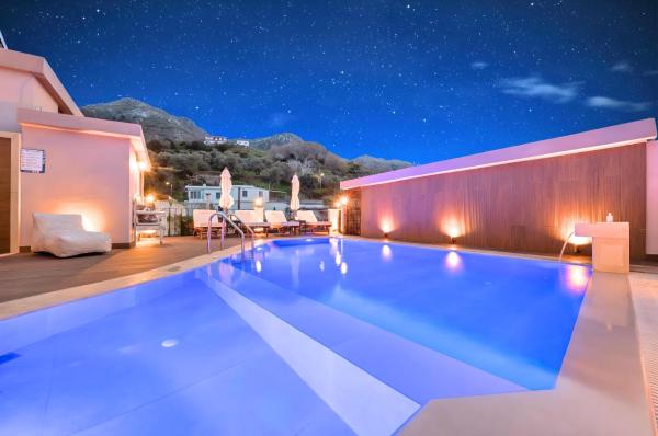 Petroktisto Luxury Villa Heated Pool & Jaccuzzi, Reservar  Hotéis em Creta com piscina, Piscina