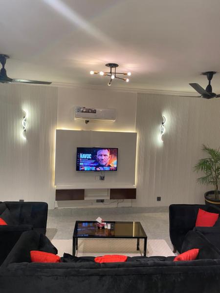 Modern 2BR Retreat F-11, Reservar  Islamabade Paquistão