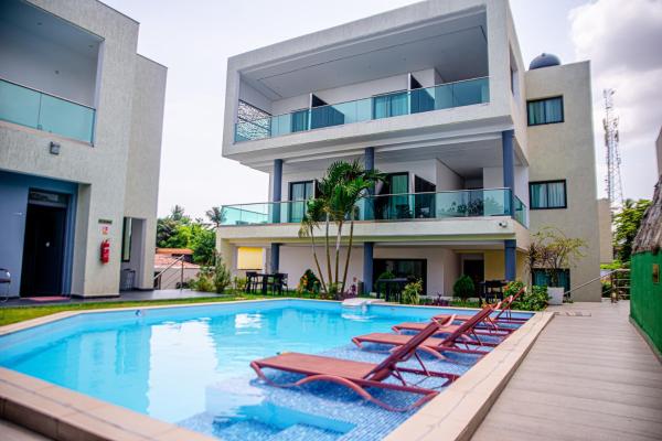 Hotel Yatchenin Abidjan, Reservar  Hotéis em Abidjan com piscina, Piscina