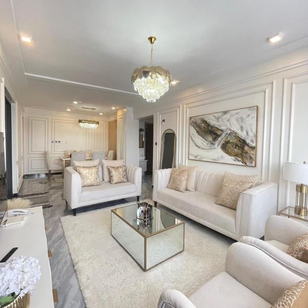 elegantly and beautifully furnished two bedroom apartment with swimming pool children playing ground area and amazing scenic views, Reservar Apartamento Hotéis em Nairobi com Estacionamento, Estacionamento