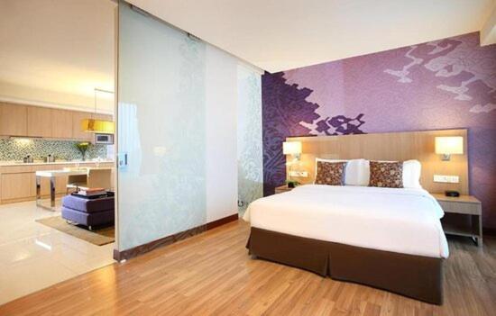 Jhon Apart, Reservar  Jambi 