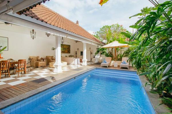 Private 2 Br Pool Villa, 400m to Beach, Sleeps 4, Reservar  Hotéis em Bali com piscina, Piscina