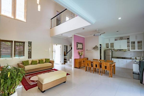 Casa Raya 4BR Villa in Kuta, Reservar  Hotéis em Bali com piscina, Piscina