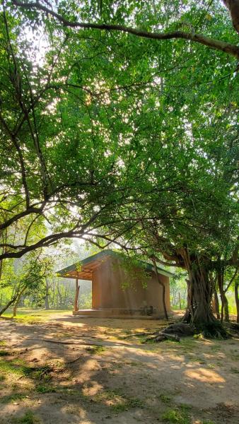 Clay Hut Village, Reservar Pousada (com pequeno-almoço) Hotéis em Centro-Norte com piscina, Piscina