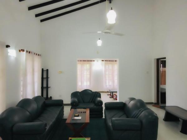 Andres Bungalow, Reservar  Deniyaya 