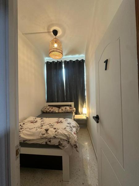 Abu Dhabi City Private Room Late Check out 2pm, Reservar  Abu Dhabi Emirate Abu Dhabi