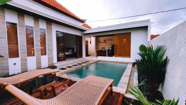 Tresna Tiga Villa, Reservar  Hotéis em Bali com piscina, Piscina