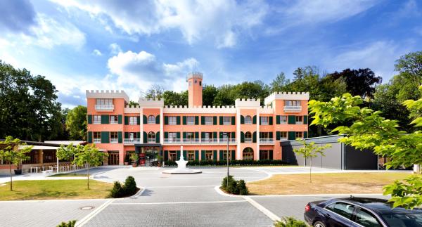 Kim Schlosshotel im Park, Reservar  Altfranken Pieschen