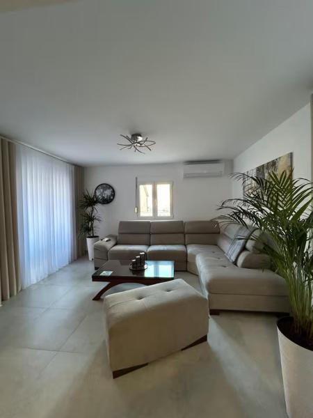 Asia Apartments, Reservar Apartamento Škaljari 