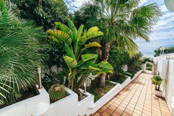 Beachfront Villa, Reservar  Moraira Costa Blanca