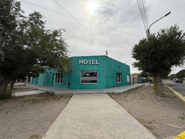 La Posta de Adolfo, Reservar  Las Heras Santa Cruz