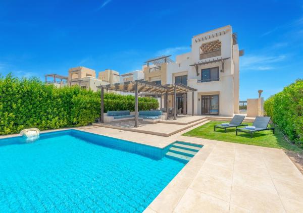Prime 4BR Villa in Ancient Sands, El Gouna Private Swimming Pool & Lagoon Access, Reservar  Hotéis em Mar Vermelho com piscina, Piscina