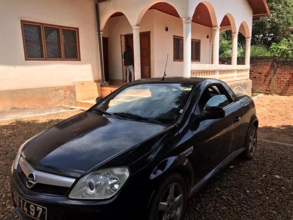 Villa Sophie à Sassara Pk 12 Bangui, Reservar  Bangui Hotéis.................... 
