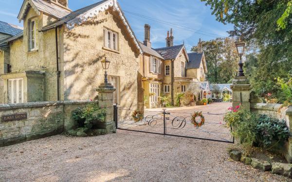 East Dene Estate, Reservar  Hotéis em Merseyside com Piscina, Piscina