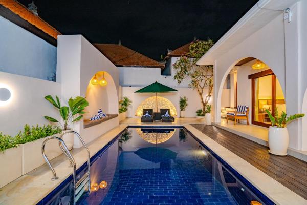 Nara Segara Canggu Villa, Reservar  Hotéis em Bali com Piscina, Piscina