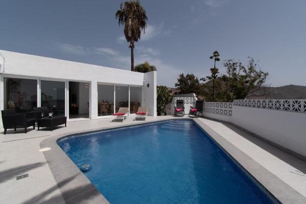 Villa La Florida Tranquil 3 Bedroom Villa, Reservar  Arona 