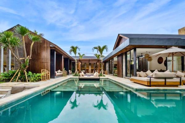 Chloe Valley 5 BR Private Pool Villa, Reservar  Hotéis em Bali com piscina, Piscina