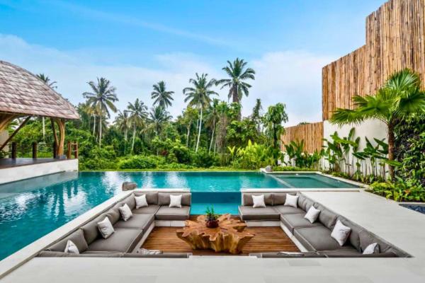 Fazeela Luster 6 BR Private Pool Villa, Reservar  Hotéis em Bali com piscina, Piscina