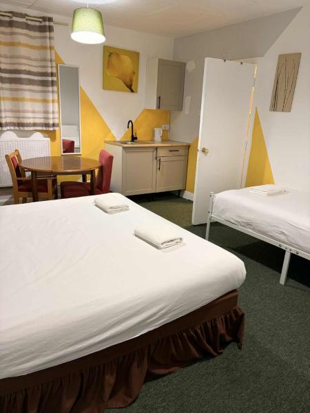 Ground Floor Studio Apartment in Gosport, Free Private Parking, Reservar Apartamento Hotéis em Merseyside com piscina, Piscina
