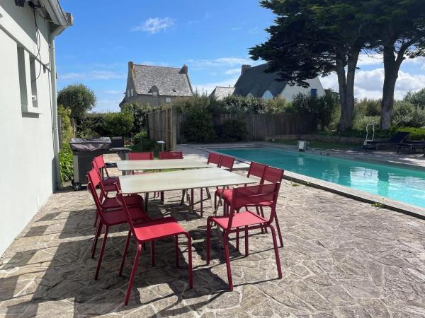 Villa spacieuse avec piscine à Plounéour-Brignogan, Reservar  Hotéis em Bretanha com Piscina, Piscina