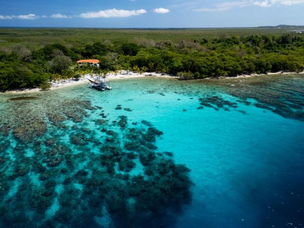 The Hacienda Beach Resort, Reservar  Hotéis em Utila com Estacionamento, Estacionamento