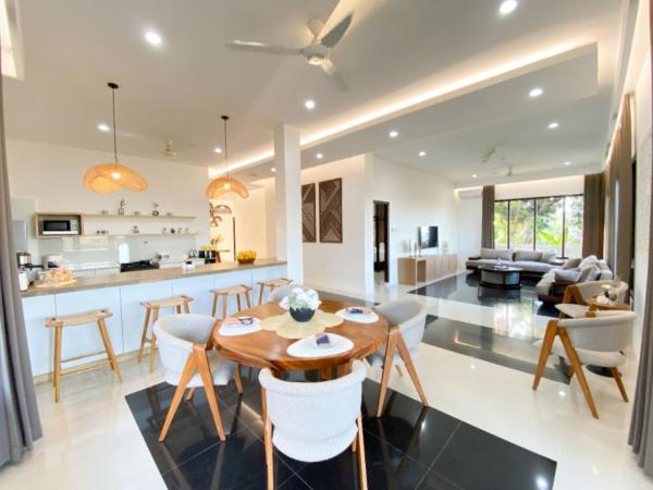 Lovina Seaview Hill Villa, Reservar  Hotéis em Bali com piscina, Piscina