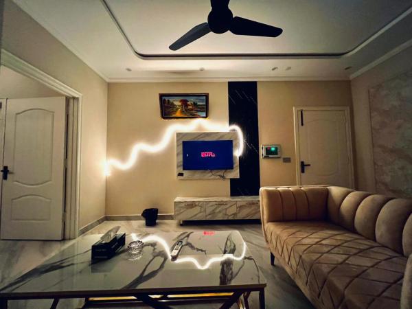Luxury Suites Bahira Town Lahore, Reservar  Lahore Paquistão