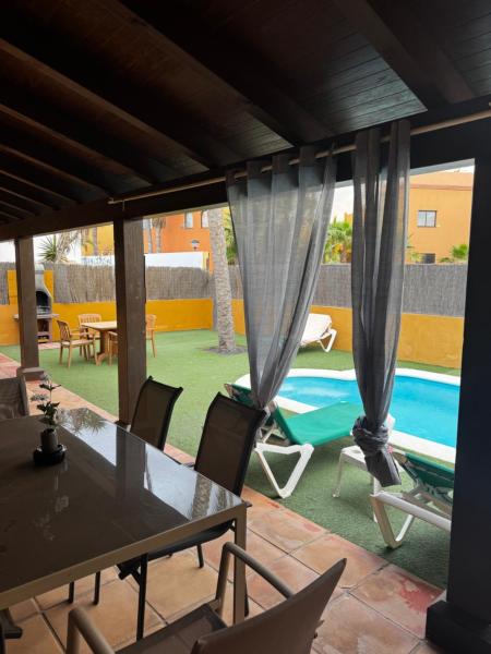 Villa Makako, Reservar  Hotéis em Canary Islands com Piscina, Piscina