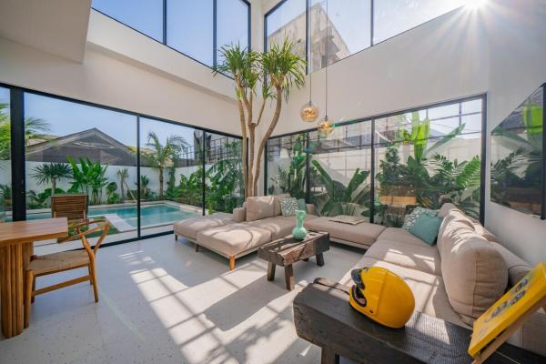 Luxury 4BR Villa Private Pool & Sea Horizon, Reservar  Hotéis em Bali com piscina, Piscina