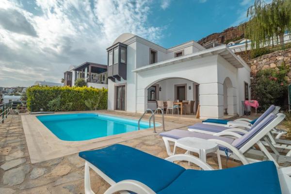 Villa Mia Private Pool, Reservar  Hotéis em Muğla com piscina, Piscina
