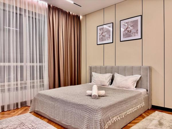 The Best apartments in center of Almaty, Reservar Apartamento Almaty Cazaquistão