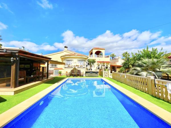 Villa Agave Ciudad Quesada by Villas&You, Reservar  Rojales Costa Blanca