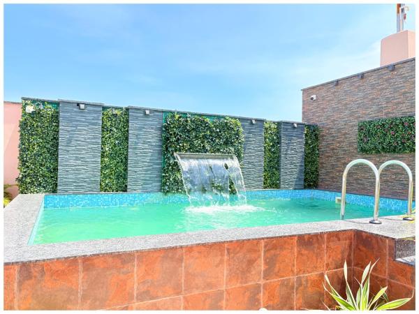 Near Jagannatha Temple Puri RGH-Grand Heritage #Rooftop Pool, Reservar  Puri Orissa