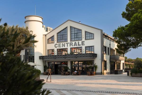 Centrale Lustica Bay by Angsana, Reservar Hotel Radovici 